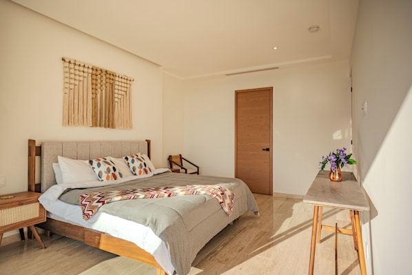 3 dormitorios, tabla de planchar con plancha, wifi y ropa de cama