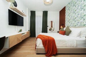 1 chambre, bureau, fer et planche à repasser, accès au Wi-Fi (inclus)