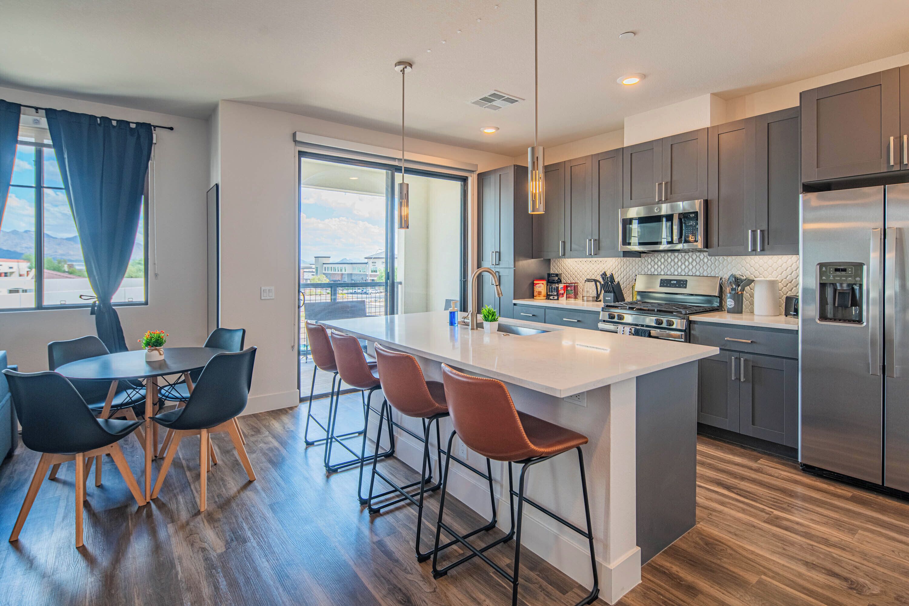 Business Suite, Balcony | Private kitchen