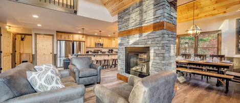 Smart TV, chimenea, videojuegos y futbolito