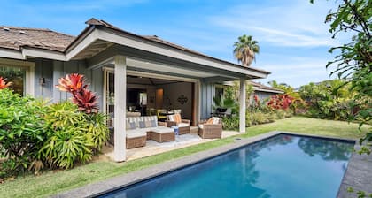 🏖️Hawaiian Unit | Outdoor Private Pool | Central AC | Concierge Included!