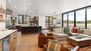 Smart TV, fireplace, books, offices