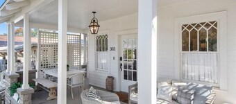 Historic Cottage in Olde Town BSL - One Block from Beach & Dining