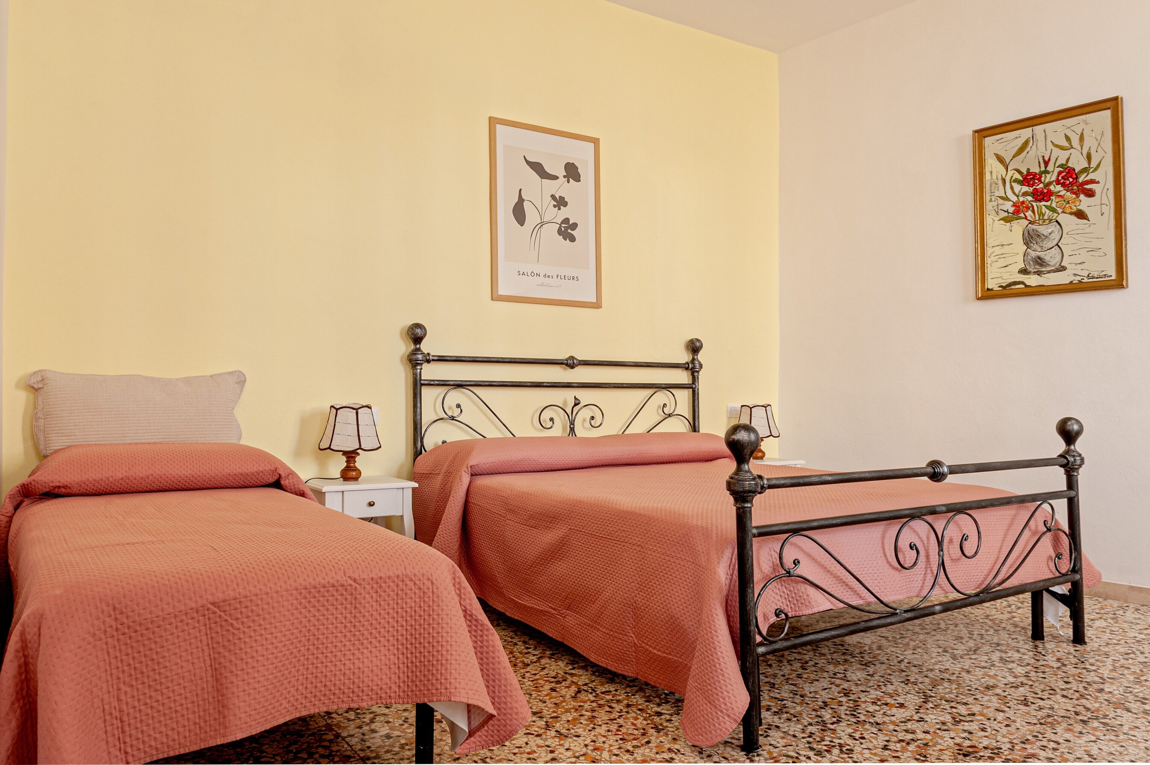 2 Schlafzimmer, Bügeleisen/Bügelbrett, kostenloses WLAN, Bettwäsche