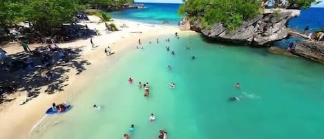 Deluxe Double Room, 1 Queen Bed, Balcony, Pool View | Beach/ocean view