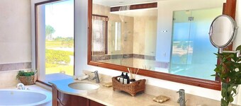 Charming 2-bedroom apartment with AC, WiFi in Punta Cana with stunning view