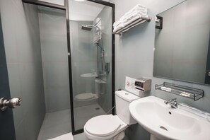 Enkeltrom | Bad | Dusj, håndklær, såpe og sjampo