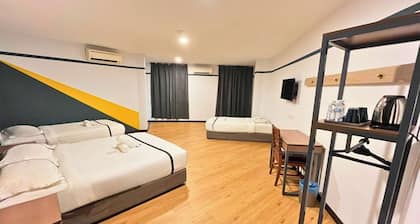 Sky Hotel Cheras Maluri