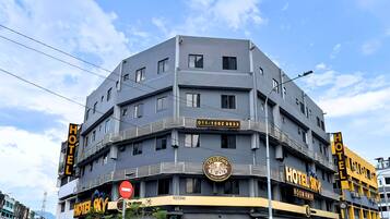 Depan hartanah