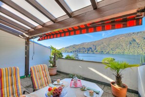 Outdoor dining - Miralago Lakeview Morcote With Pool, Morcote, Switzerland (Morcote)