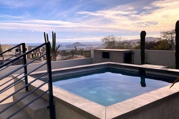 Bañera de hidromasaje exterior