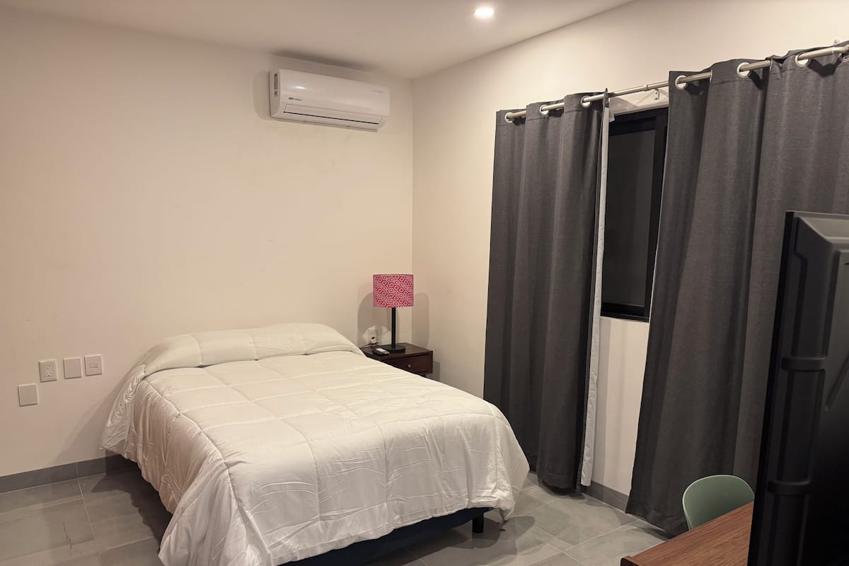 Comfort kamer | 2 slaapkamers, een laptopwerkplek, gratis wifi