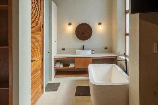 Superior Suite, 1 King Bed, City View | View from room