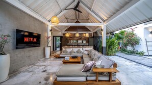 Unclassified image, 5 of 40, button - Villa Zebra (Seminyak)