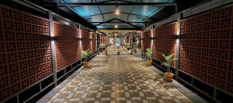 Sargawa The Palace Resort