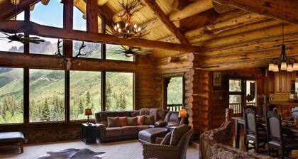 Little Robinson Lodge – Rustic Charm & Wilderness