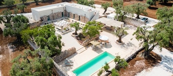 Masseria il tufo, excellent solution with private pool and parking space