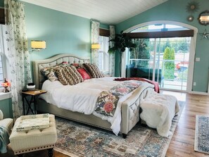 2 Schlafzimmer, Bügeleisen/Bügelbrett, WLAN, Bettwäsche