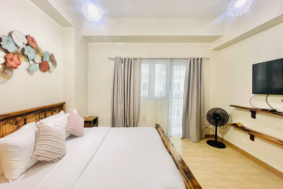 City Studio, 1 Double Bed, Non Smoking, Pool Access