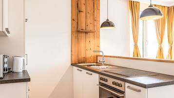 Microwave, oven, dishwasher, toaster
