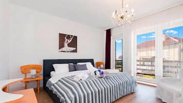 Family Apartment, 2 Bedrooms, Balcony (Spacious 2 Bedroom Apartment With) | 2 bedrooms