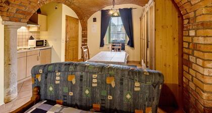 Studio Apartment 'Ferienwohnung Nr 2 Rose' with Shared Garden and Wi-Fi