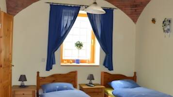 1 chambre, Wi-Fi gratuit, draps fournis