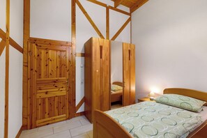 3 chambres, Wi-Fi gratuit, draps fournis