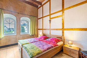 3 chambres, Wi-Fi gratuit, draps fournis