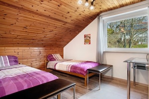 2 chambres, fer et planche Ă repasser, Wi-Fi gratuit, draps fournis