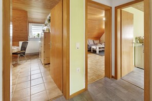 Interior - Apartment 'Tati's Ferienwohnung' with Shared Terrace, Shared Garden and Wi-Fi (Hilchenbach)