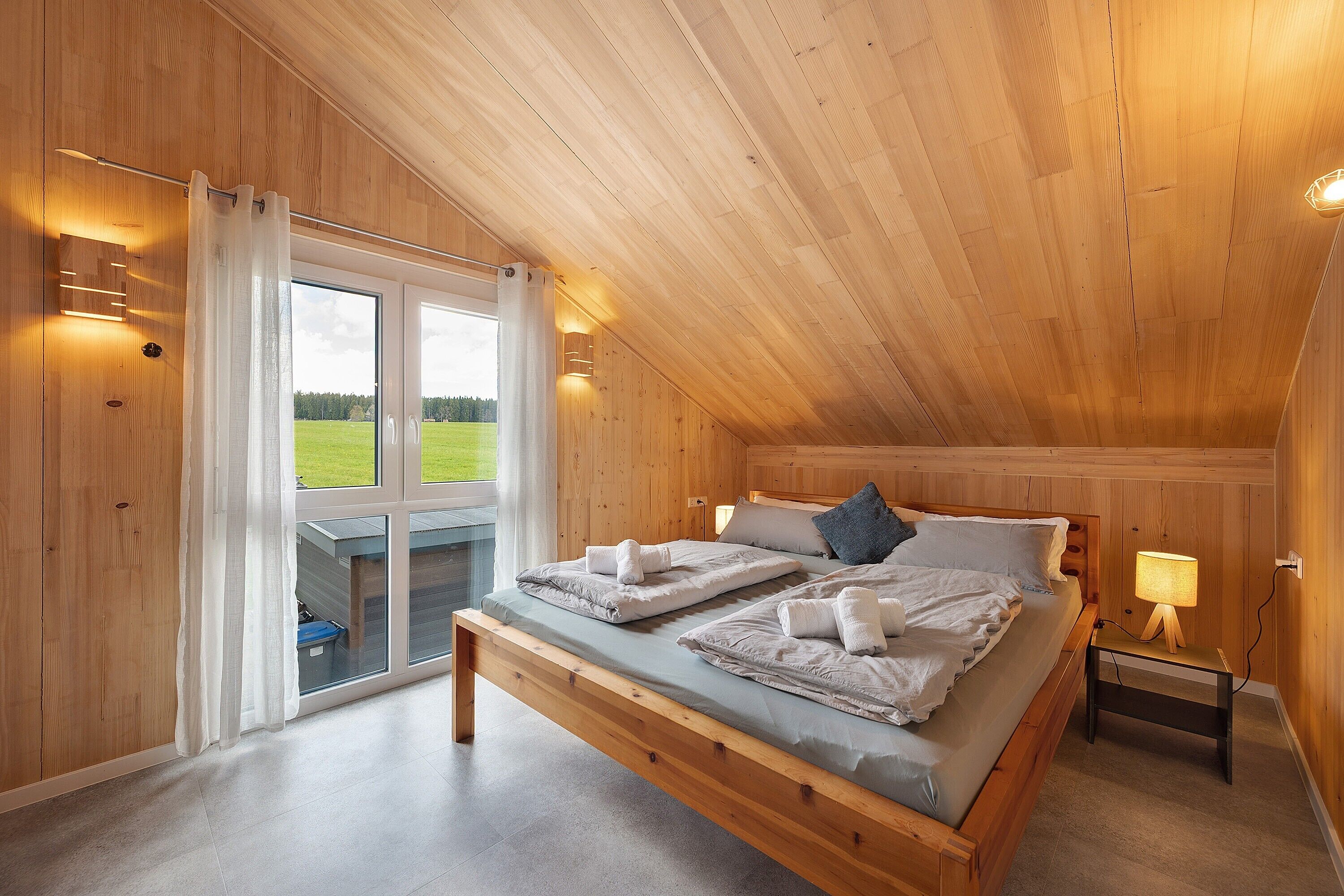 3 habitaciones, tabla de planchar con plancha y wifi gratis 