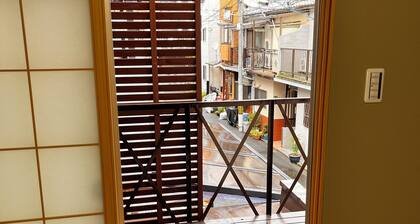 Clean, Tidy and Charming House. "Gamo4" Hidden Gem in Osaka, near Osaka Castle.
