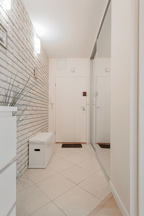 Interior entrance - Lumina apartments with 2 terrace (Warsaw)
