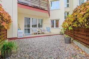 Comfort Apartment, Lanai, Courtyard View | Terrace/patio - Lumina apartments with 2 terrace (Warsaw)