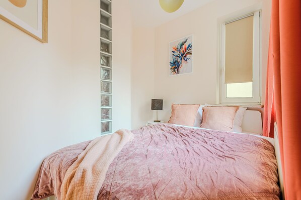 2 habitaciones y sistema de insonorización 