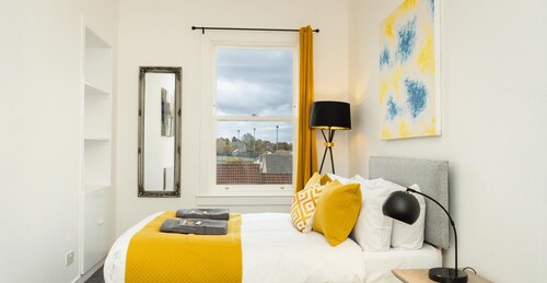 Court Street by Central Serviced Apartments