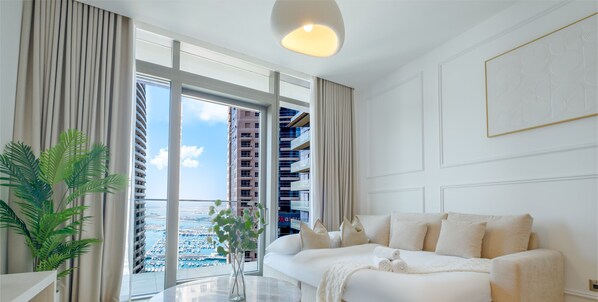 Appartement, balcon, vue marina | Coin séjour