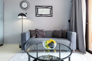 Smart TV - Tenerife Royal Gardens - Beachfront Bliss (Playa de la Américas)