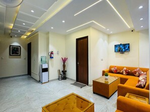 บริเวณนั่งเล่นที่ล็อบบี้