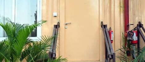 Mặt tiền nơi lưu trú