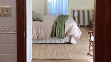 Room, 1 Bedroom, Smoking, Private Pool | 1 bedroom