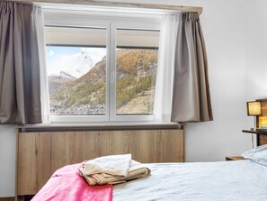 2 bedrooms, Internet