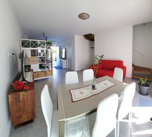 Interior - Villino Andromeda, detached solution in Gaeta in private park. (Gaeta)