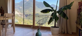 Mountain house with breathtaking view of the Guil river