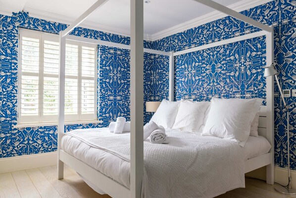 House | 4 bedrooms, Internet