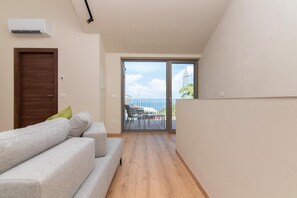 Superior-Haus, 3 Schlafzimmer | Wohnbereich