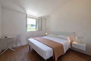 Room - VILLAGGIO CAMPING SCIALMARINO (Vieste)