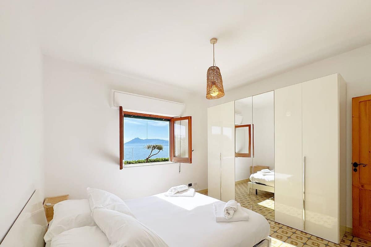 Panoramic Villa | 3 bedrooms, individually furnished, free WiFi