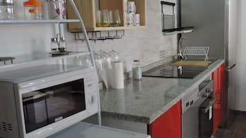 Apartment, 2 Bedrooms, City View | Interior